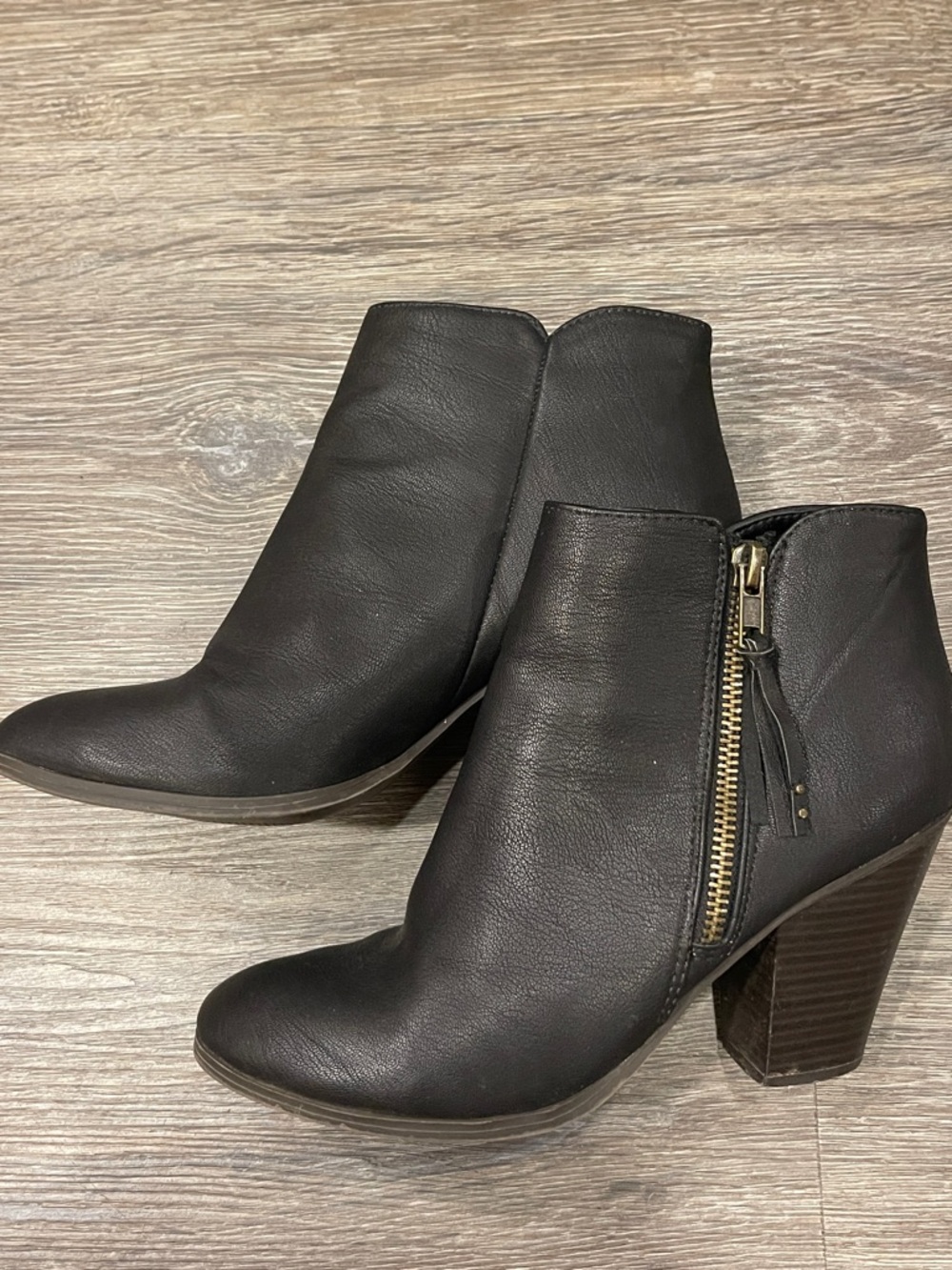 Charlotte Russe Black Leather Ankle Booties with Gold Side Zip